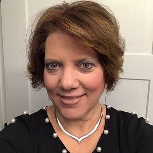 Meet your Posher, Sandy